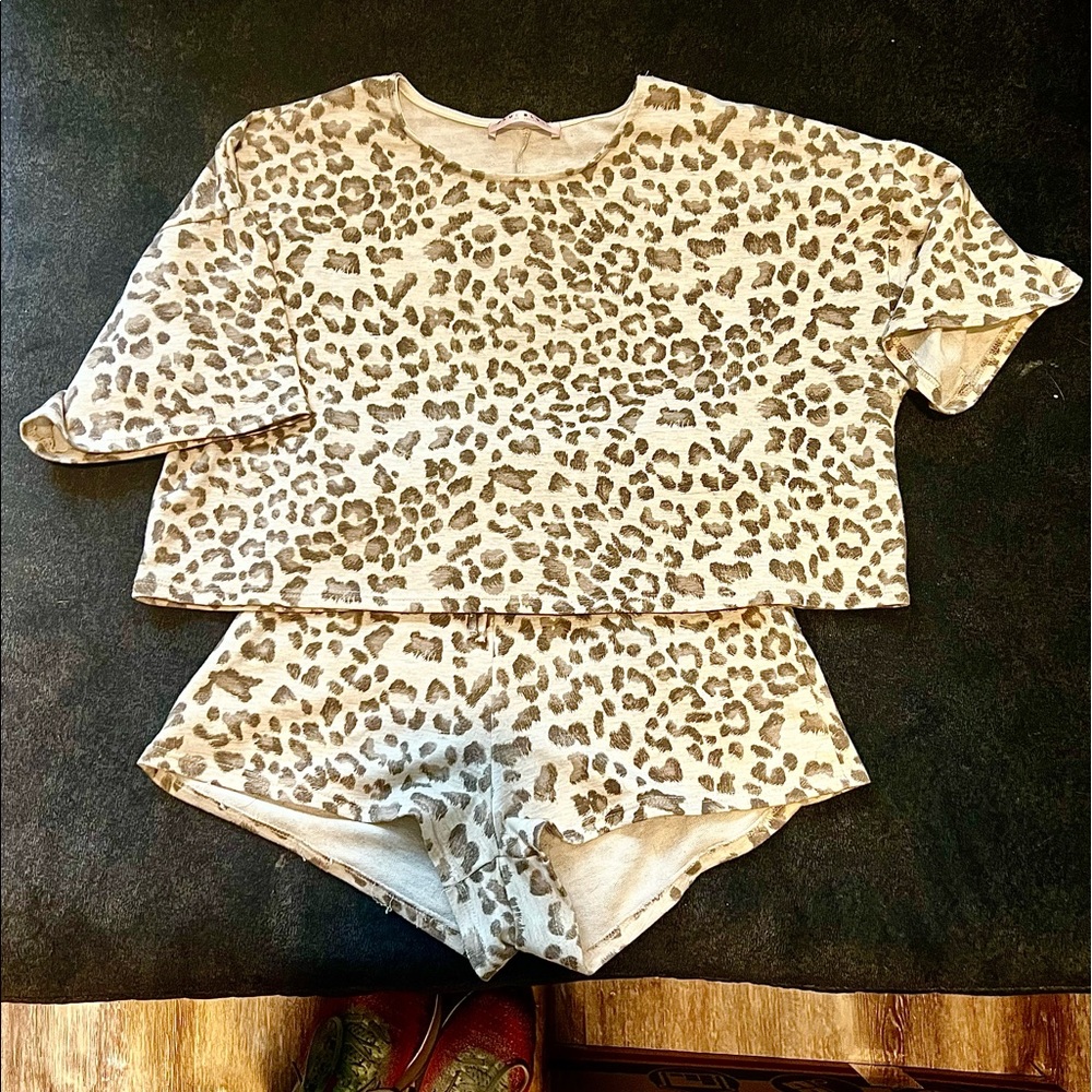 Leopard Print Lounge Wear Set